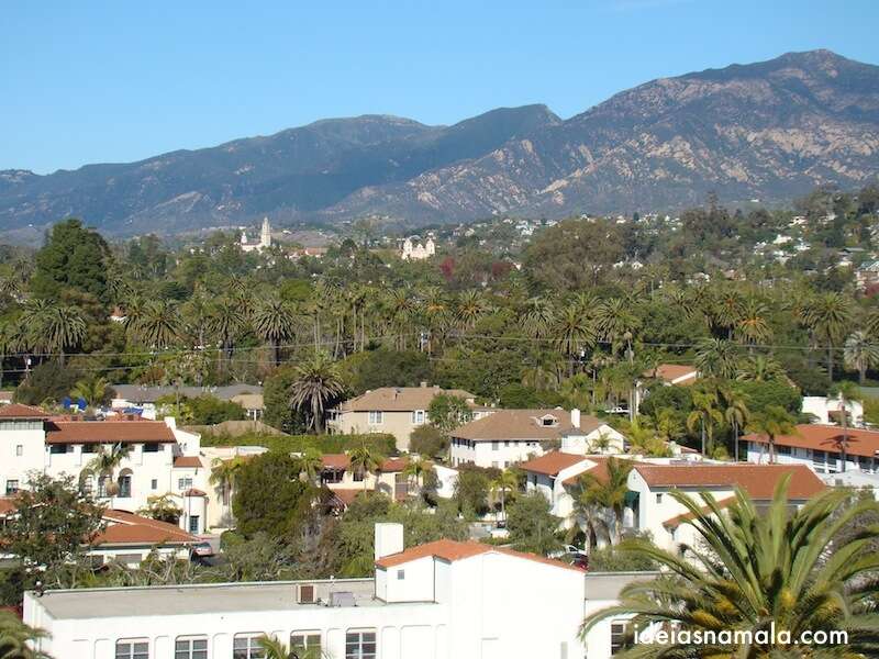 Vista do alto da torre do relógio - Santa Barbara Vista do alto da Court House de Santa Barbara