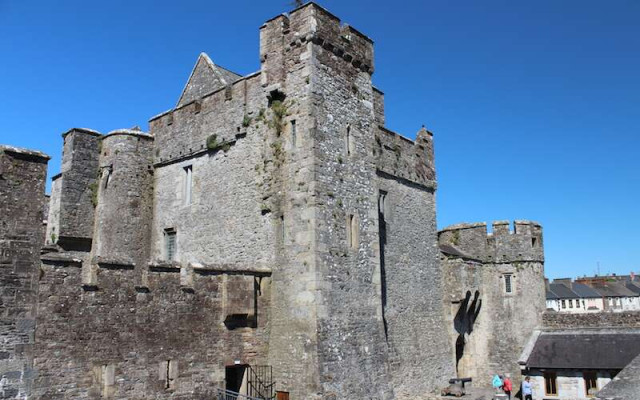 bate e volta de Cork: Castelo de Cahir