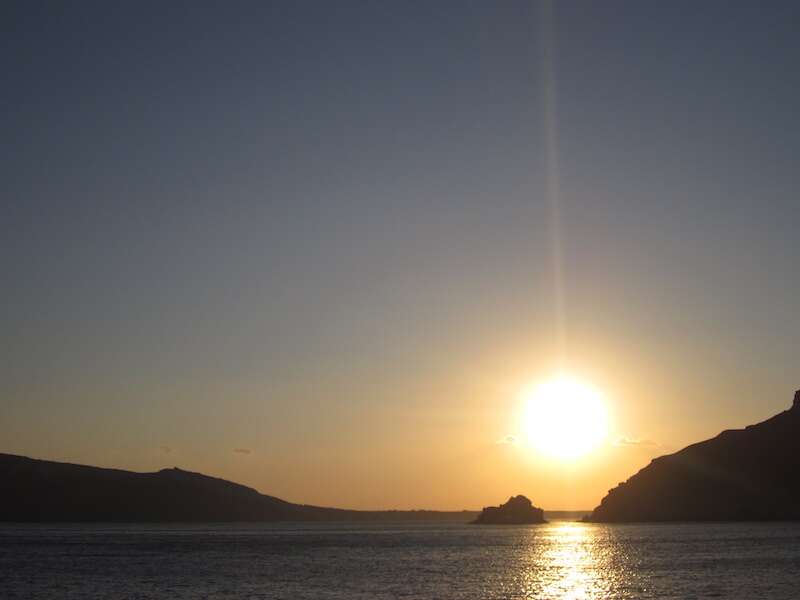 Por do sol em Oia - passeio barco Santorini