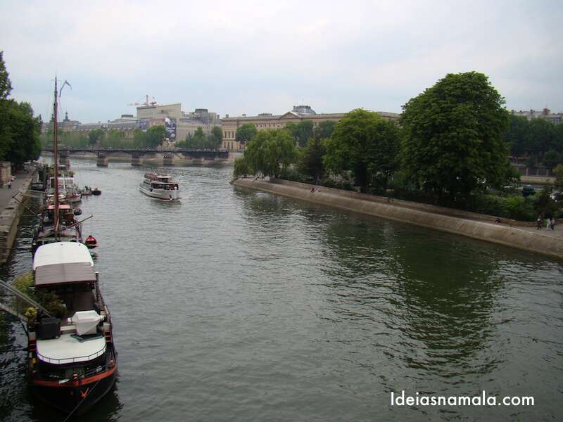 Rio Sena e ponta da Ile de la Cité precisa entrar no seu roteiro de dois dias em Paris.