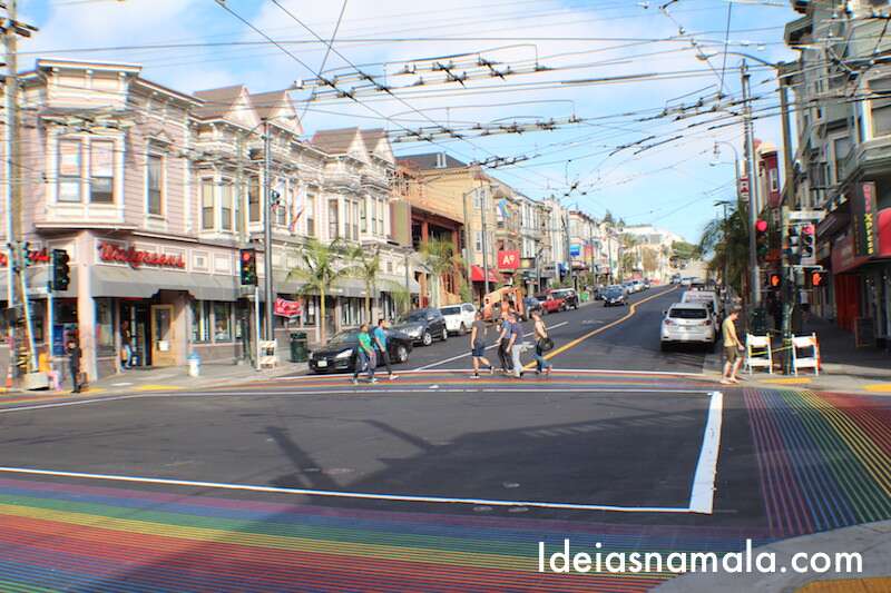 Cruzamento da Castro com a 18th street, o mais colorido da cidade