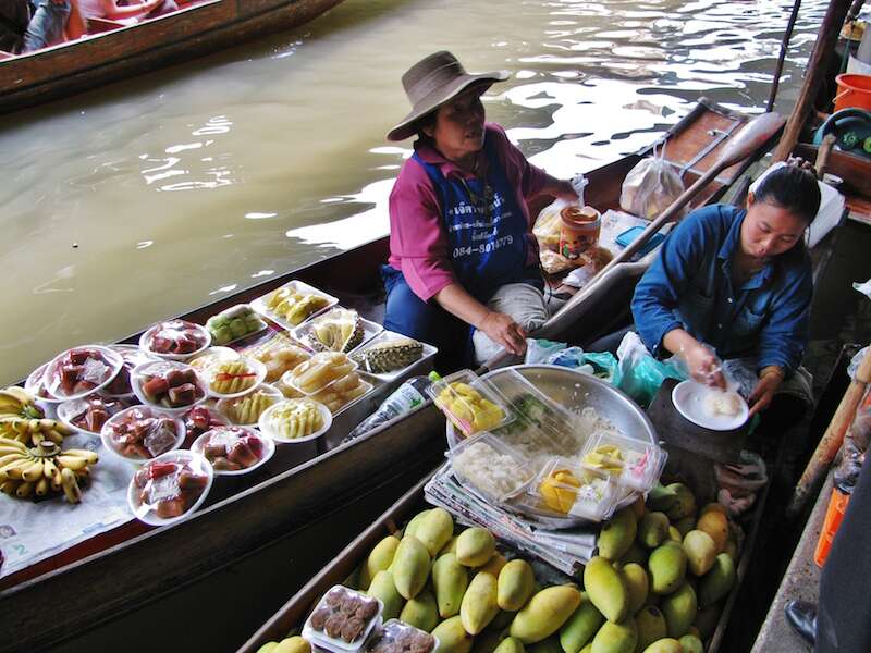Mercado flutuante - Tailândia