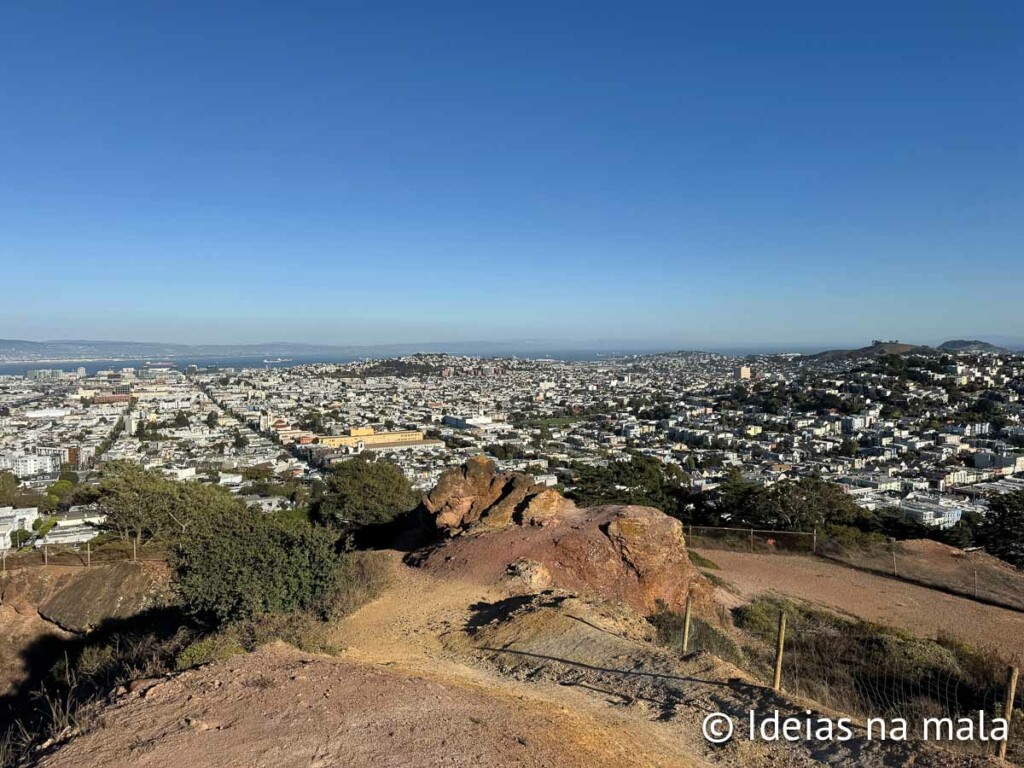 Formações rochosas no topo do Corona Heights Park