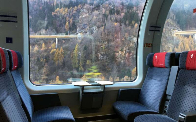 viagens panorâmicas na suíça Gotthard Panorama Express