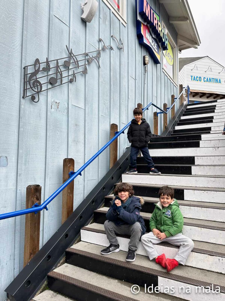 Escadaria Piano no Pier 39: uma sensação com crianças