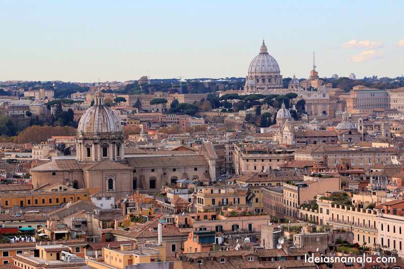 Roma vista do alto do monumento Victor Emmanuel II 
