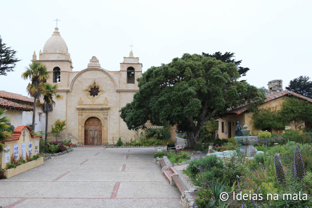 Missão Carmel: uma das missões espanholas na Costa da Califórnia