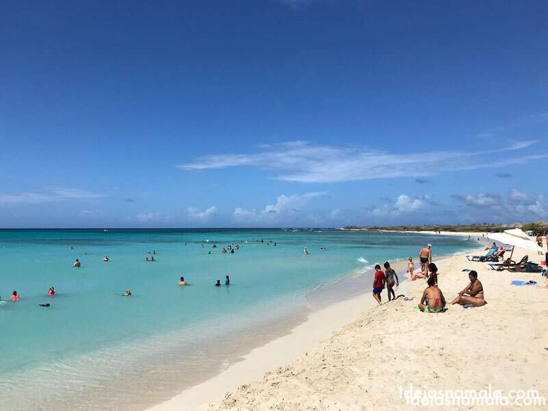O que fazer em Aruba? Arashi Beach é linda, deliciosa e ótima para snorkel