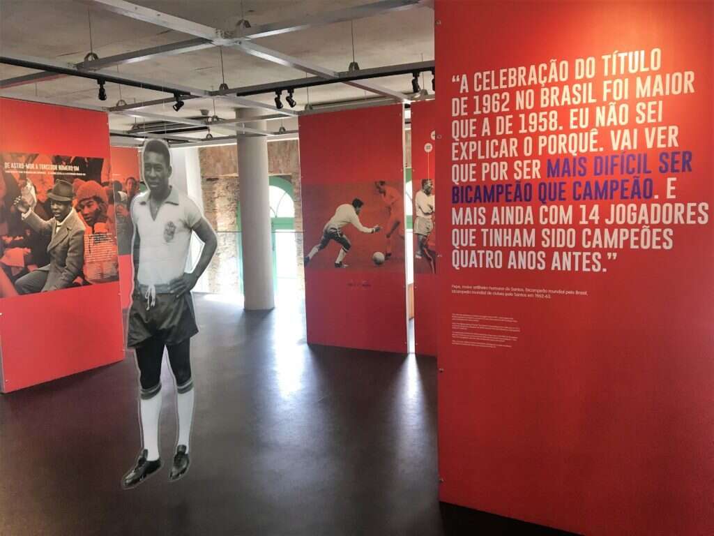 Saudações ao Rei! Museu Pelé, em Santos, expõe itens pessoais do