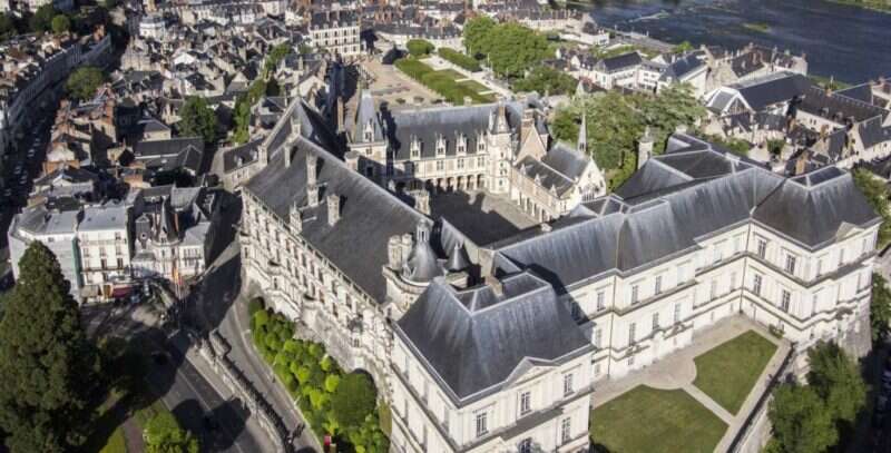 ótima opção de hospedagem no Vale do Loire: Blois linda e muito bem localizada