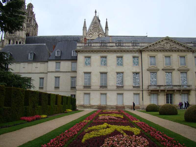 Ótima pedida de passeio em Tours, Vale do Loire: jardins do museu de belas artes
