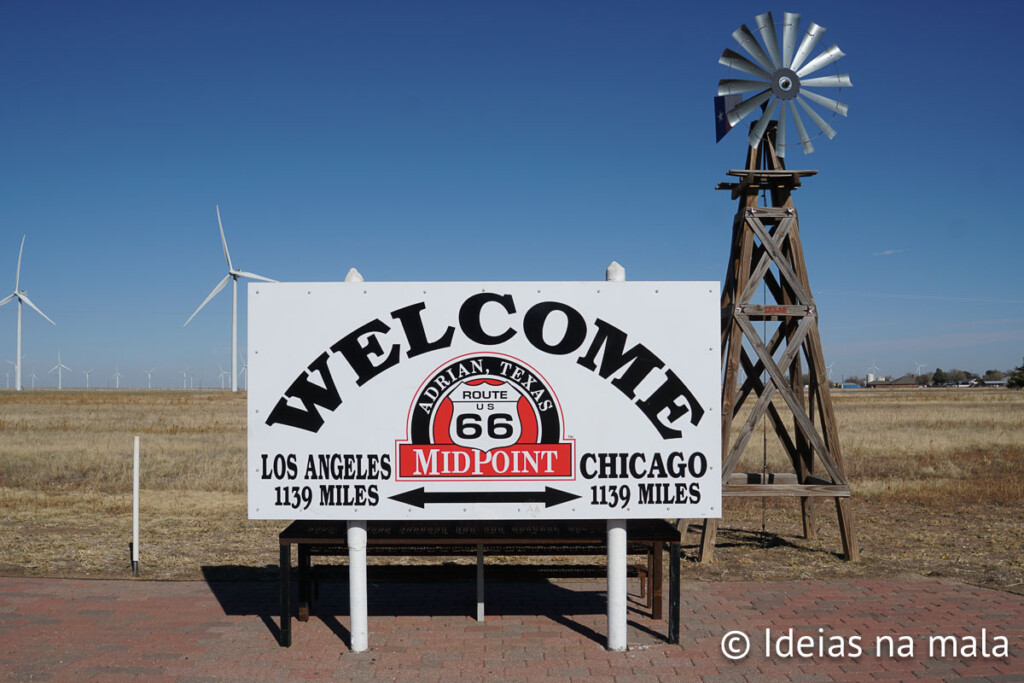 Mid Point da Route 66 em Adrian no Texas