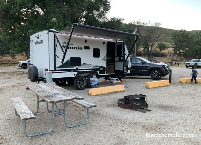 trailer estacionado no Campground do Pinnacles National Park