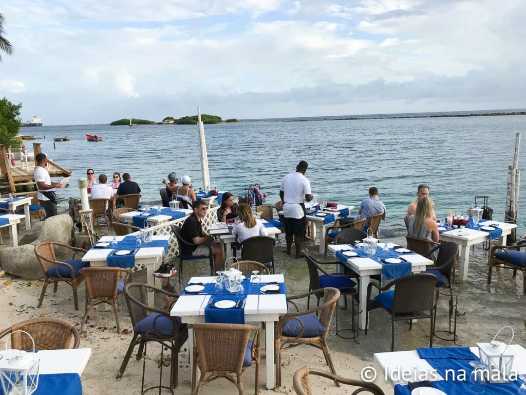 Onde comer bem Aruba - Flying Fishbone