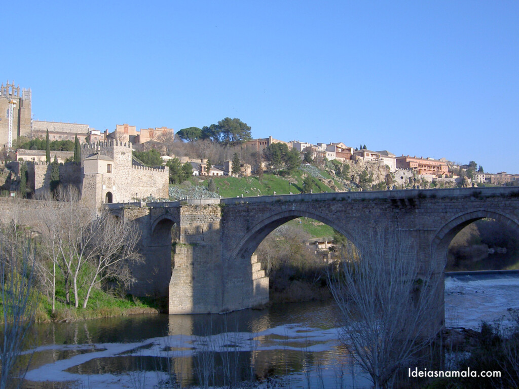 Ponte Medieval de San Martin em Toledo