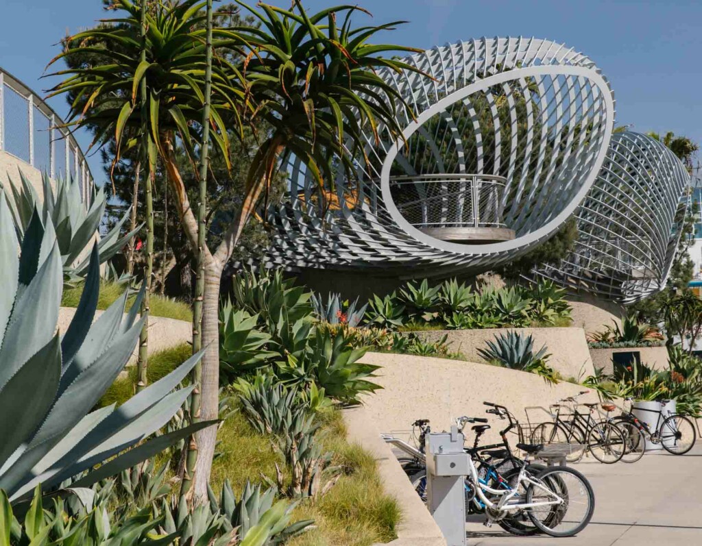 Tongva Park e sua arquitetura  toda diferente