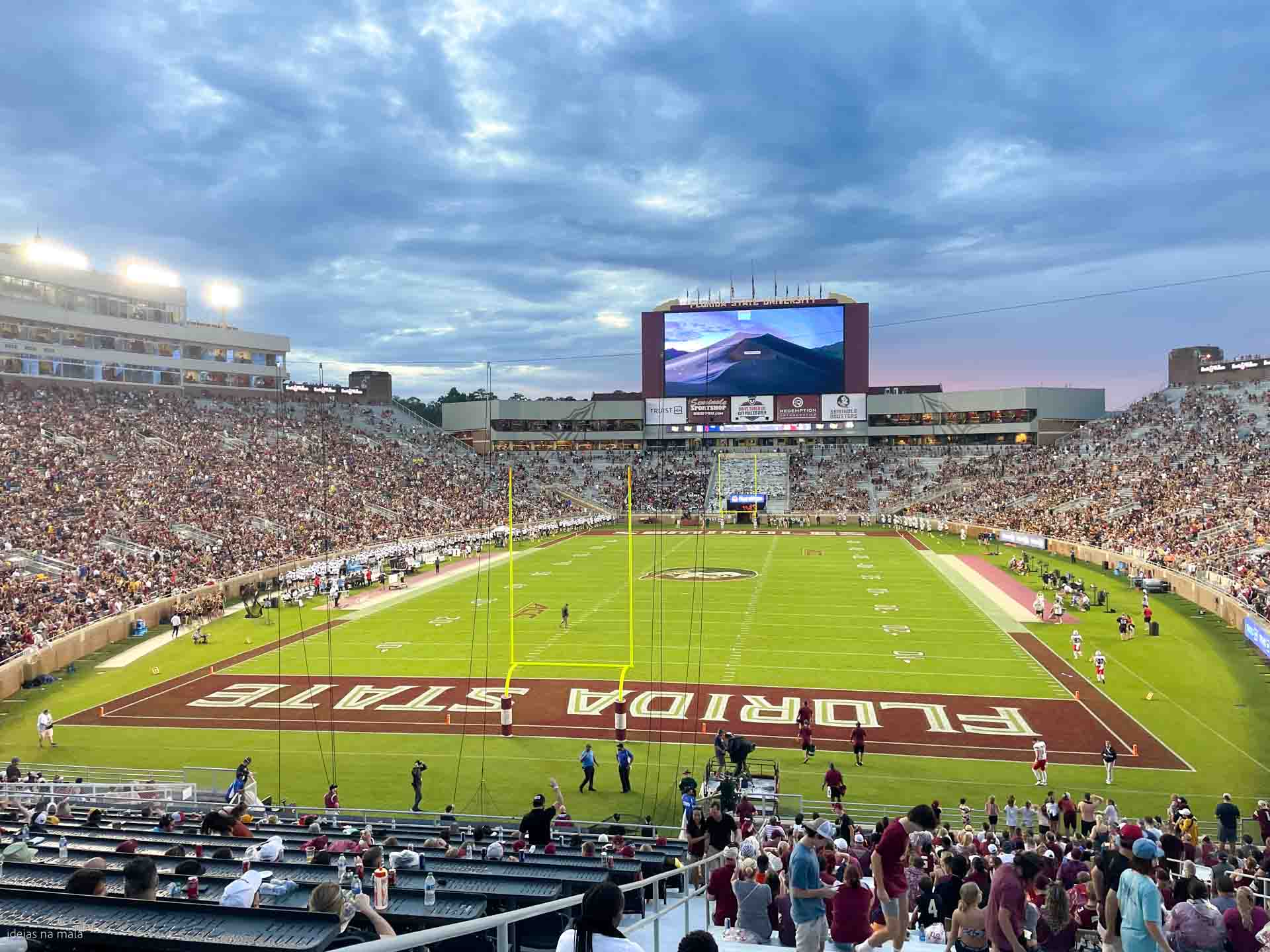 Visita a um estádio do college football