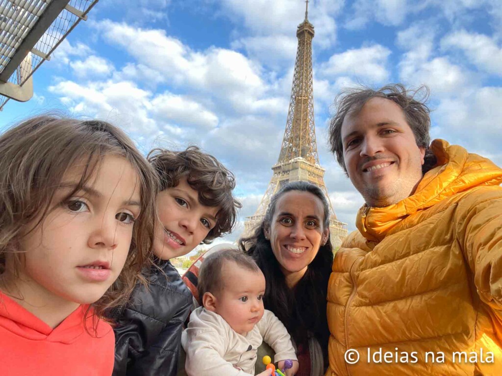 Paris com crianças: Passeando de barco pelo Rio Senna
