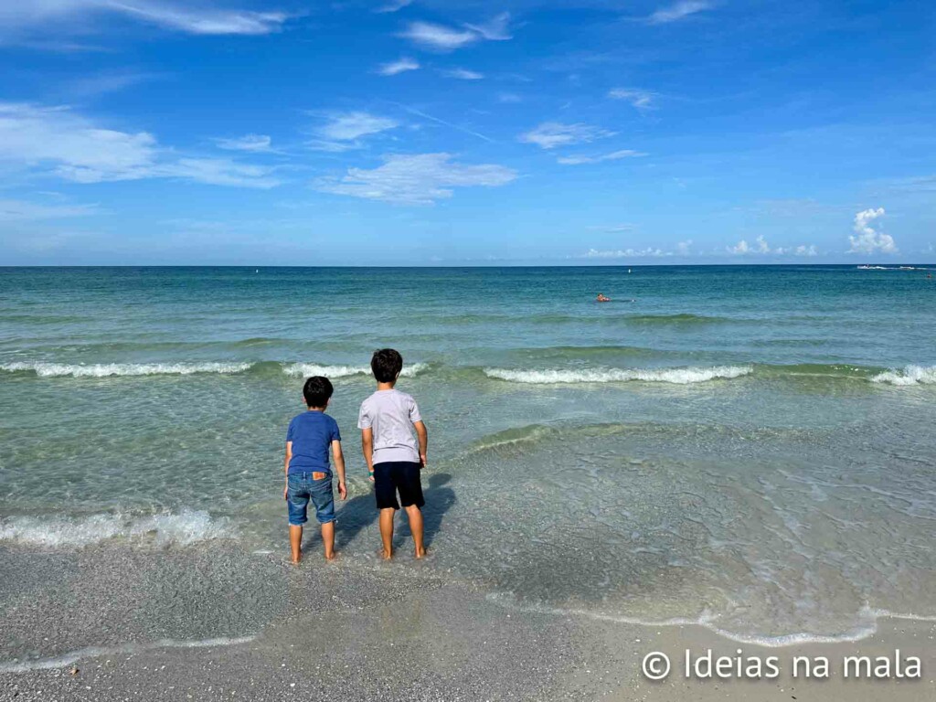 Praia de St. Petersburg uma das mais bonitas da Flórida