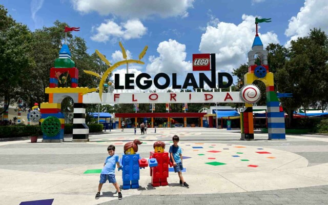 Como é a Legoland Florida: entrada do parque