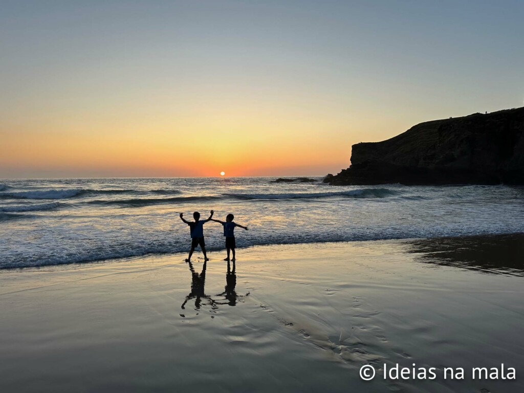 quais as melhores praias de Portugal para crianças