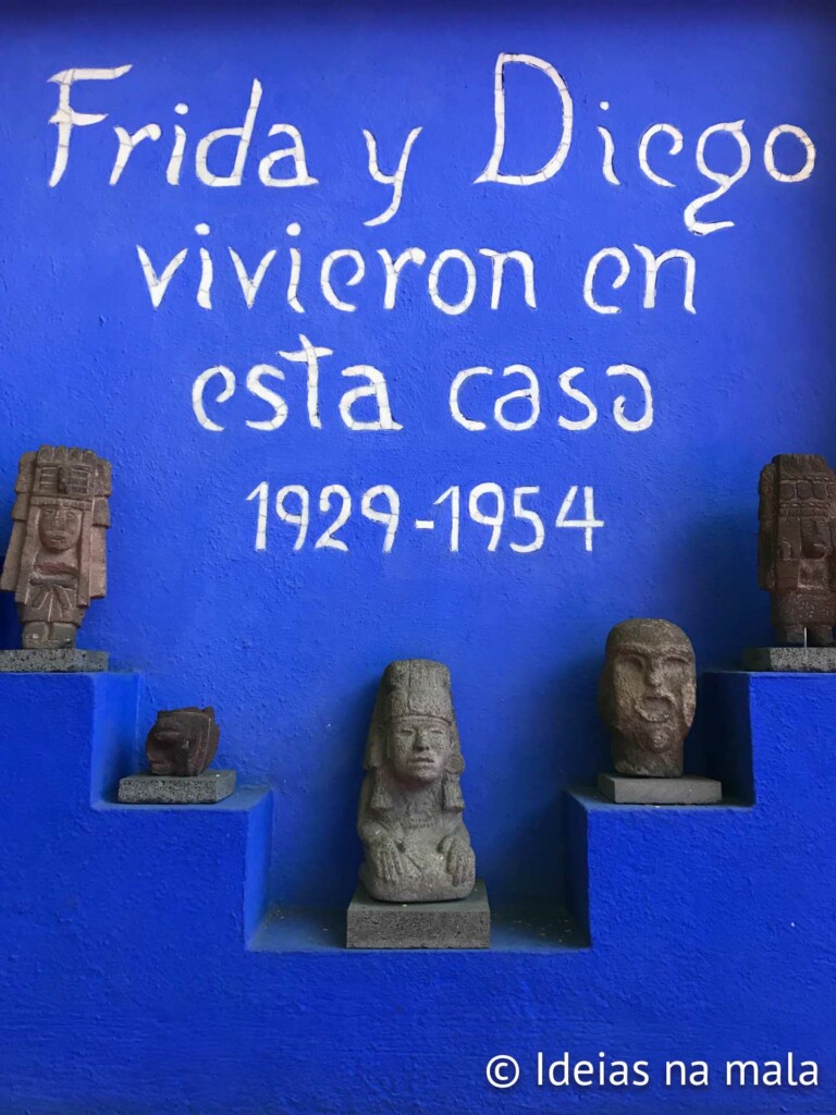 como é visitar a casa da Frida Khalo no México