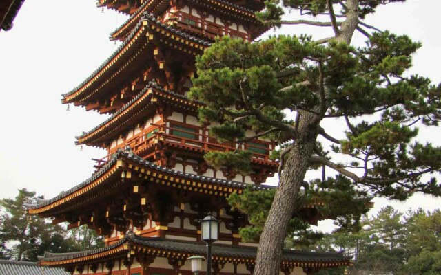 Templo Yakushi-ji em o que fazer em Nara no Japão