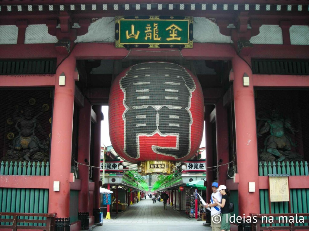 vale a pena visitar o templo asakusa