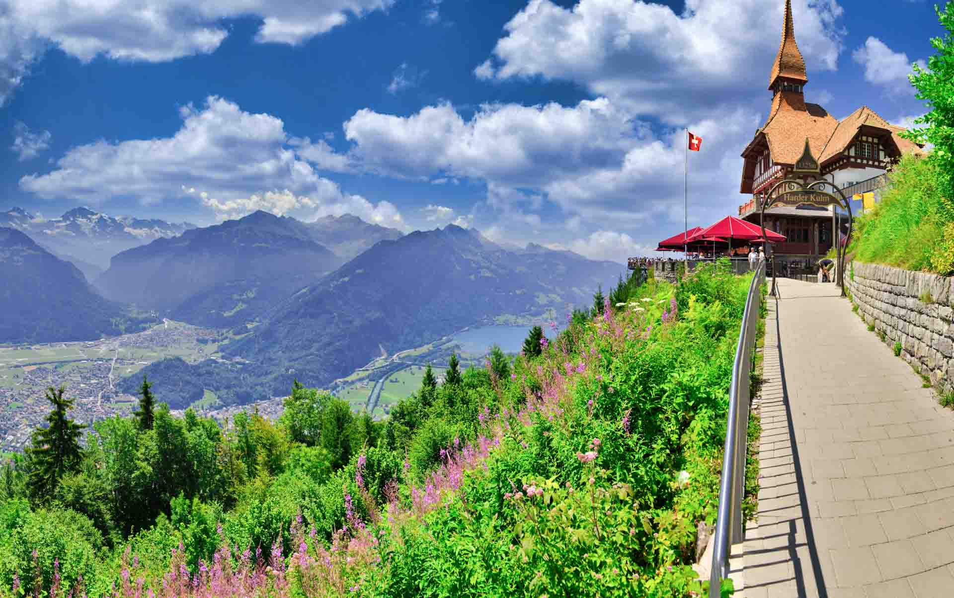 Entrada do restaurante em Harder Kulm em interlaken na Suíça