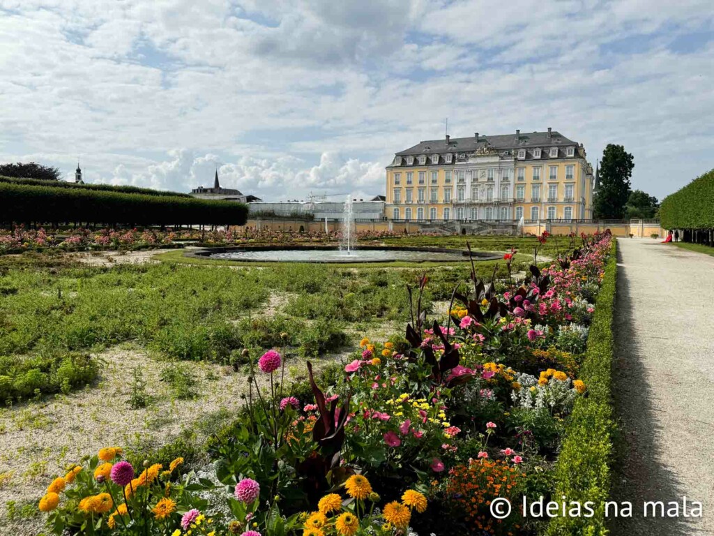 Palacio de Bruhl e seus jardins barrocos