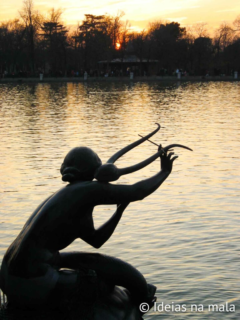 Parque do Retiro em Madri na Espanha