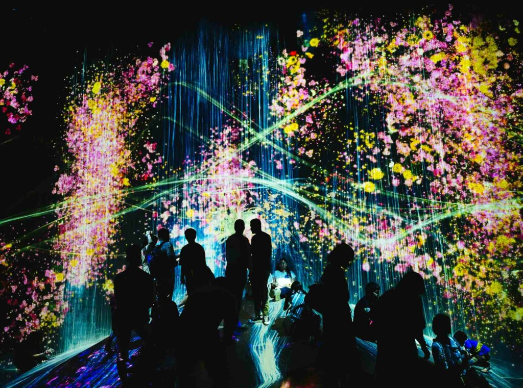 teamLab Borderless em Tokyo no Japão