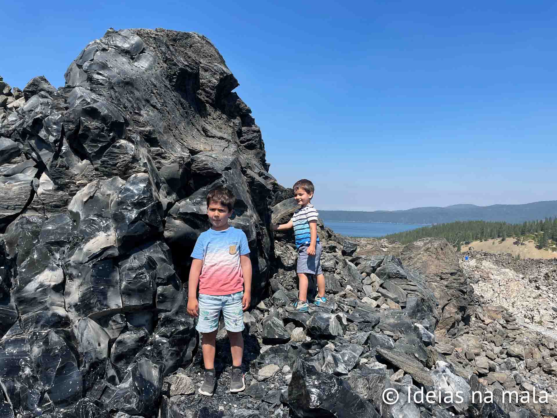 Big Obsidian Flow um dos destaques do Newberry Monument