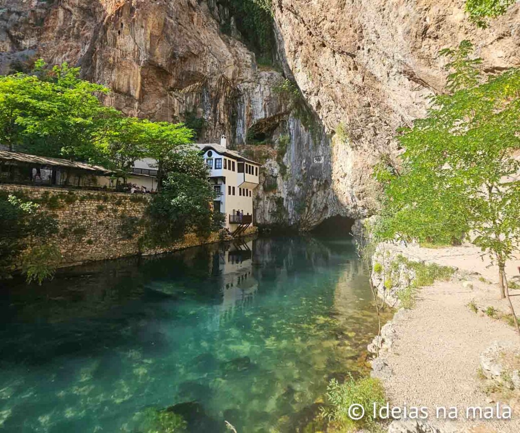 roteiro em Blagaj Tekke na Bósnia e Herzegovina