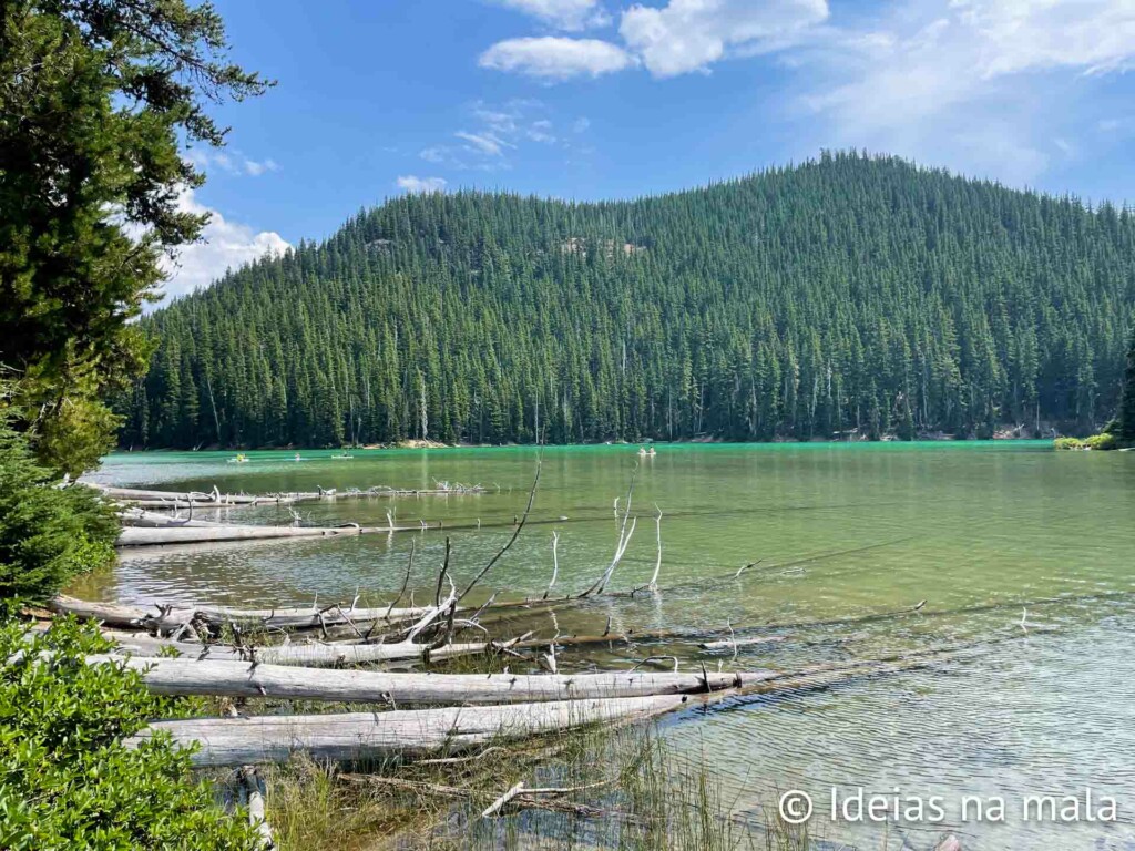 Devils Lake, um dos lagos da Cascades Scenic Byway