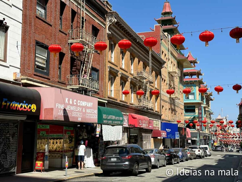 Ruas decoradas da Chinatown de San Francisco