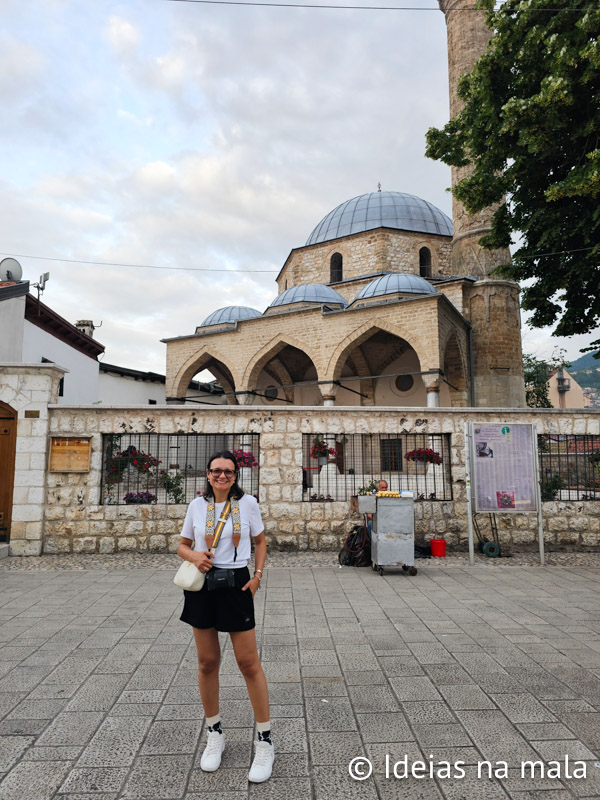 que fazer na praça Bascarsija em Sarajevo