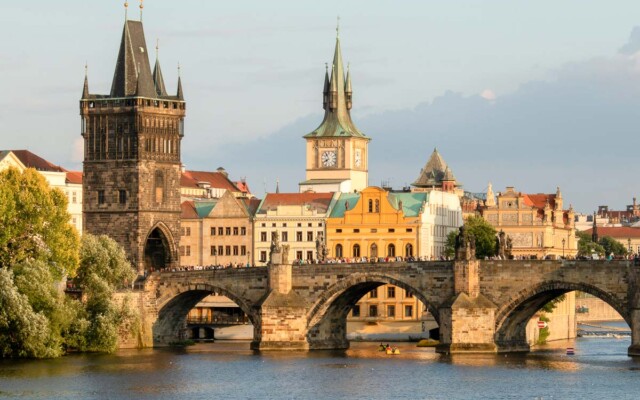 Ponte Carlos em Praga em 1 dia