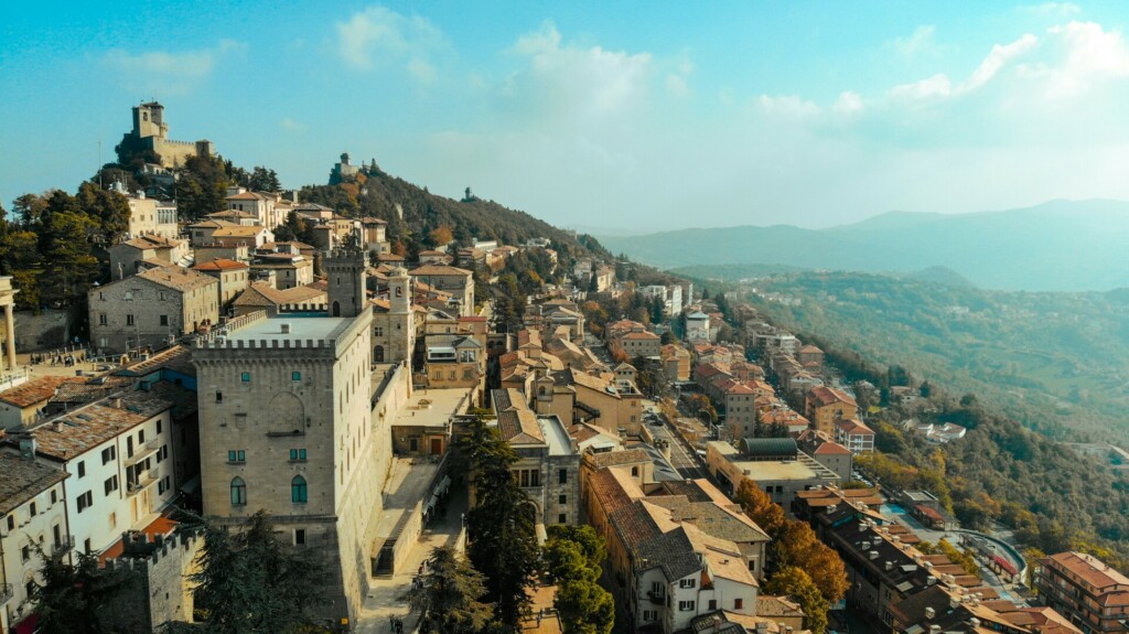 Vistas da cidade de San Marino