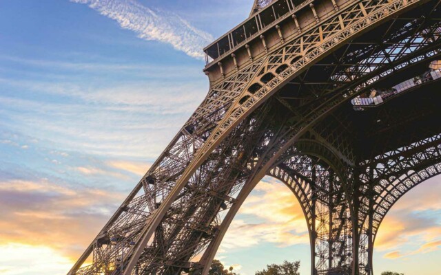 vale a pena subir na torre eiffel em Paris?