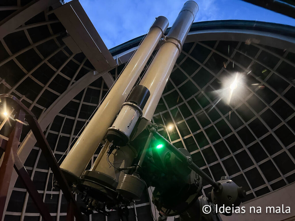 Telescópio gigante no Griffith Observatory