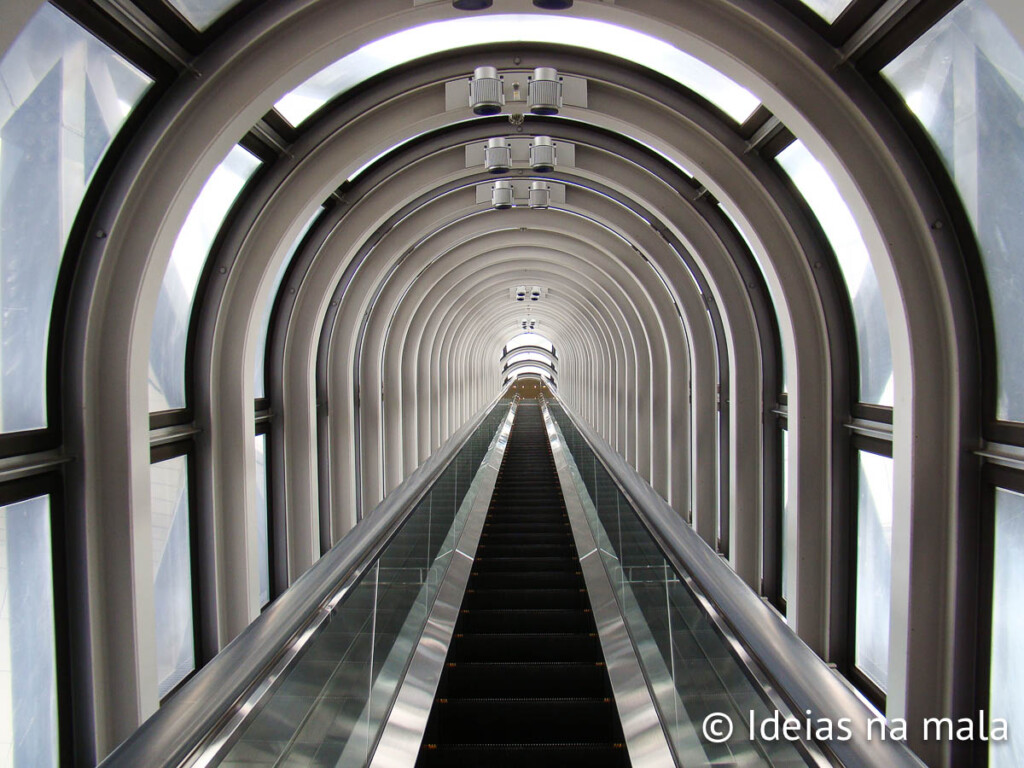 vale a pena subir no edificio umeda sky em Osaka