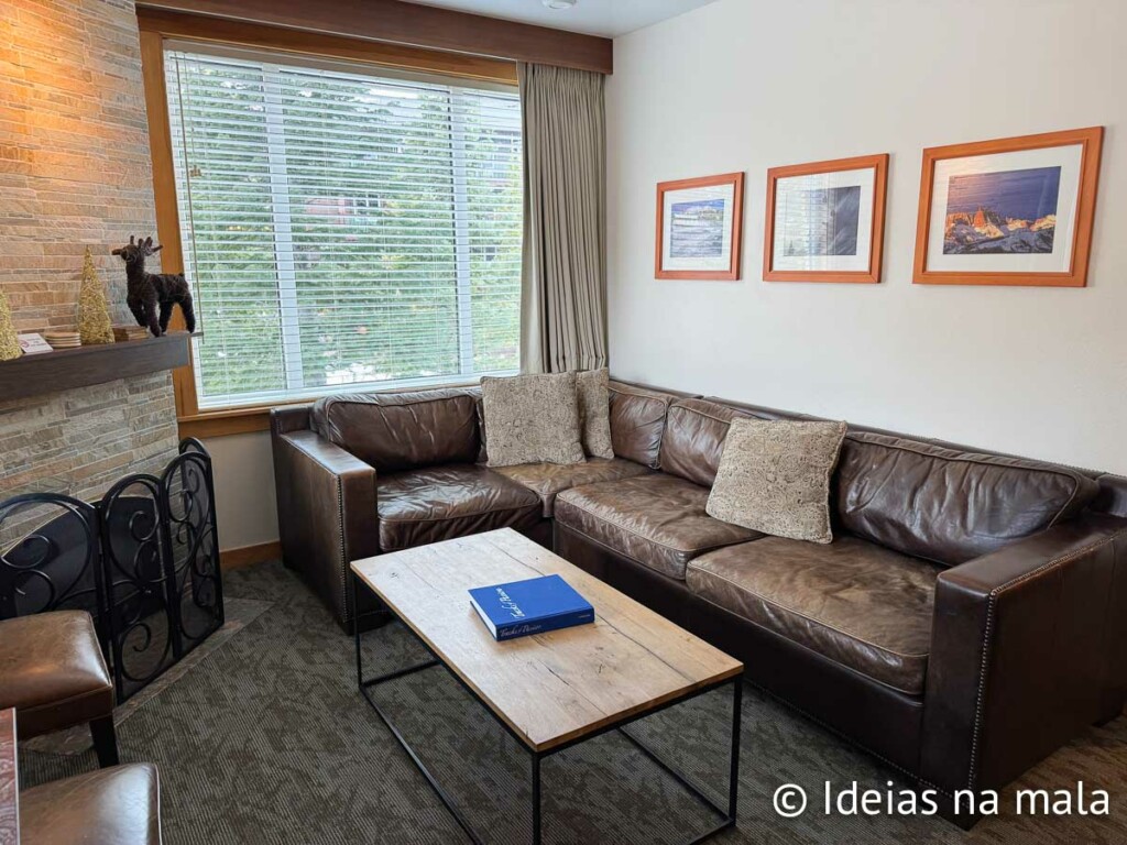 Como é o quarto no Juniper Springs Lodge em Mammoth
