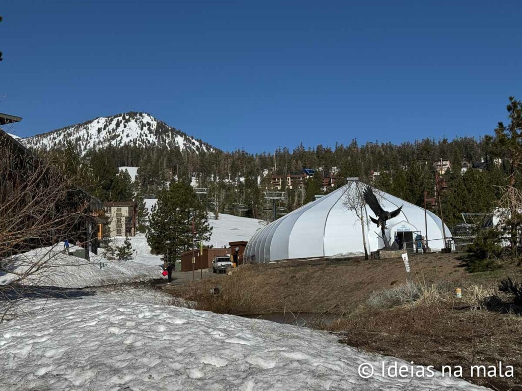 Eagle Lodge um dos acessos da Mammoth Mountain na Califórnia