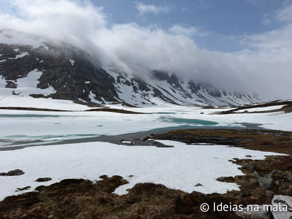 Rota cênica Gamle Strynefjellsvegen na Noruega