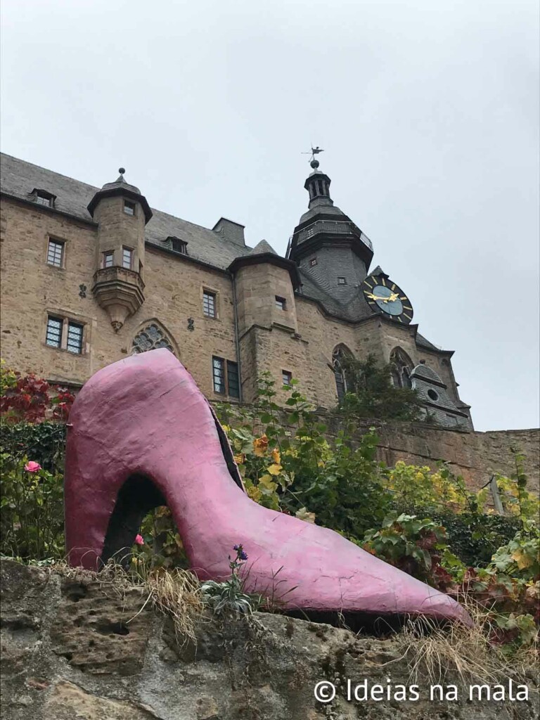 "Sapatinho" da Cinderela no Grimm-Dich-Pfad em Marburg
