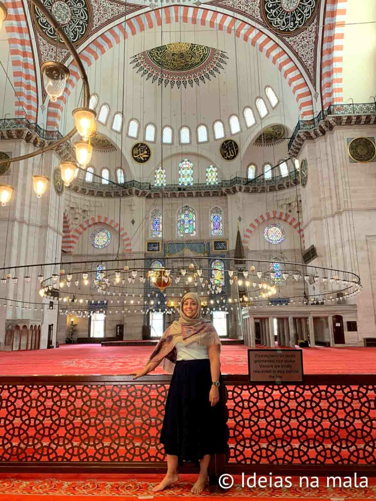 como se vestir na mesquita azul em istambul