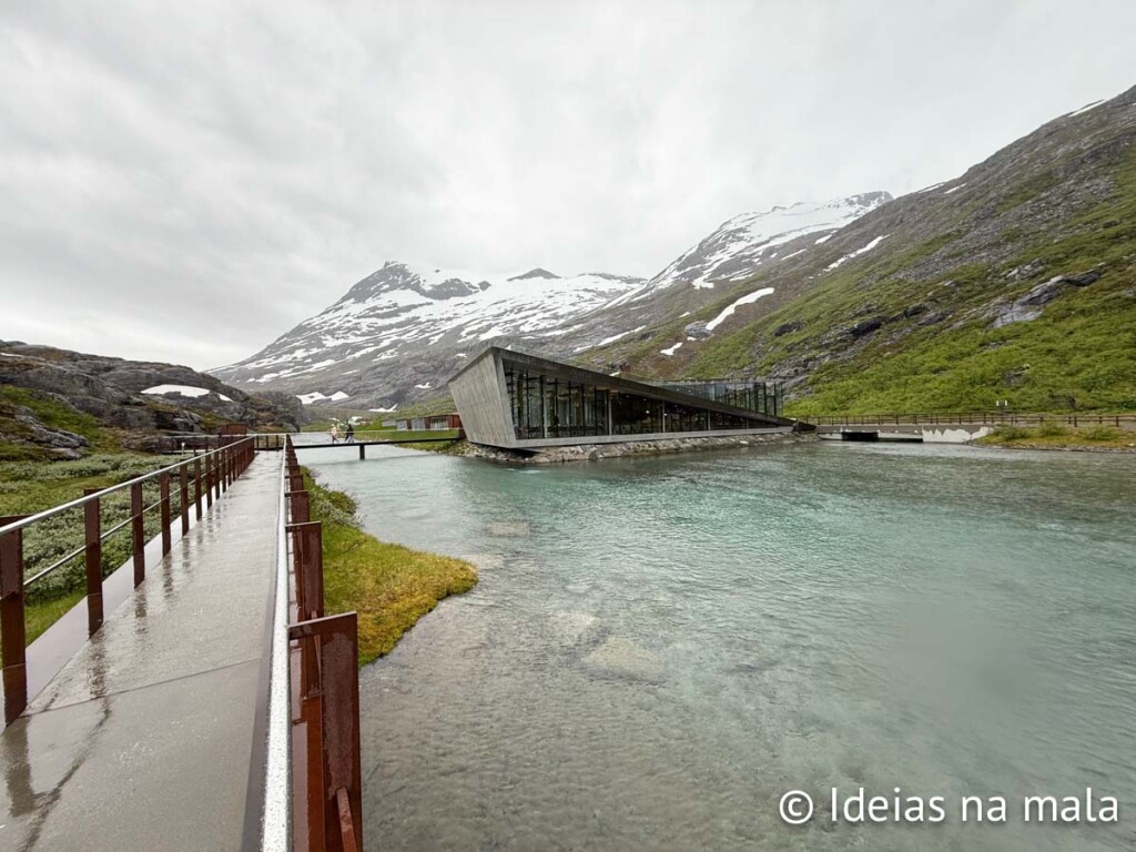 Edifício principal do Mirante de Trollstinger na Noruega