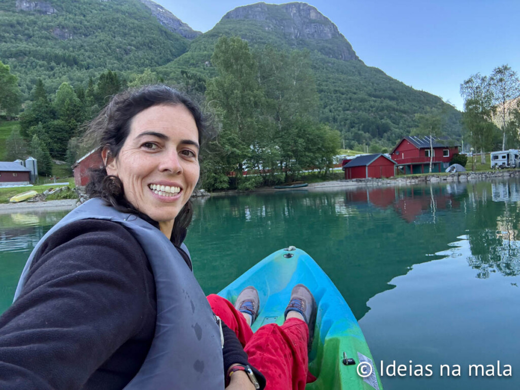 Passeio de caiaque no Oldevatn Camping