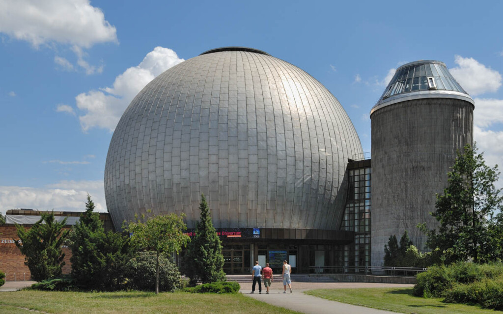 planetario em berlim com crianças
